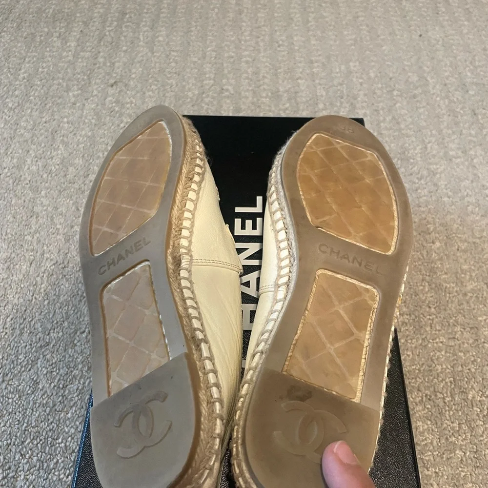 Chanel Espadrilles Blanc/Noir Size 38 - Picture 3 of 6